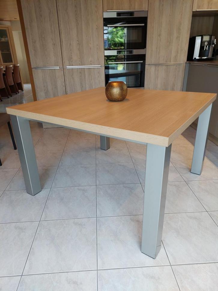 Tafel in vierkant 120x120cm, Huis en Inrichting, Tafels | Eettafels, Gebruikt, 100 tot 150 cm, 100 tot 150 cm, Vier personen, Vierkant