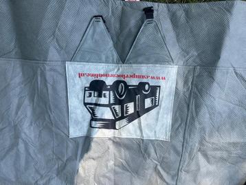 Camperhoes beschikbaar voor biedingen