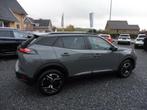 PEUGEOT 2008 ALLURE FACELIFT MDJAAR 2024/1.2 PURE TECH/100PK, Te koop, Zilver of Grijs, Benzine, Xenon verlichting