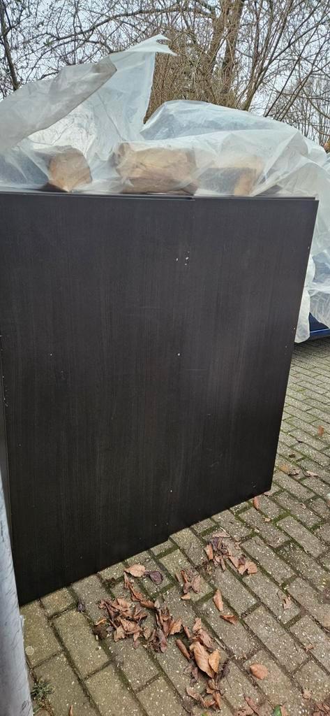 Gratis kast met gebruiksporen, Huis en Inrichting, Kasten | Overige, Ophalen