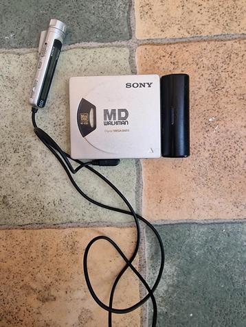 Sony MD Walkman MZ-E55 – Fonctionnel avec télécommande disponible aux enchères