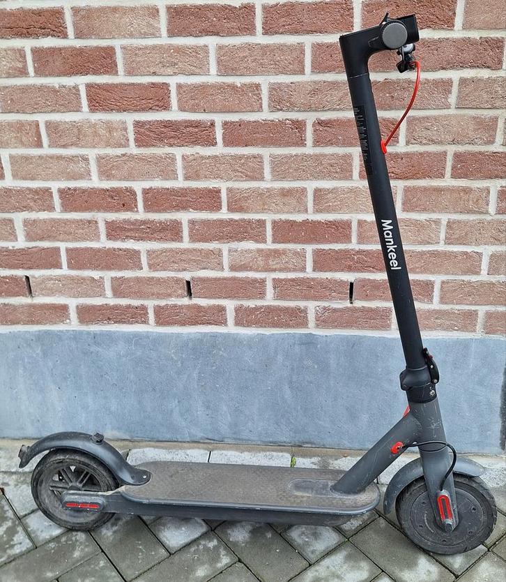 MANKEEL elektrische scooter te repareren/voor onderdelen, Fietsen en Brommers, Steps, Gebruikt, Elektrische step (E-scooter), Ophalen