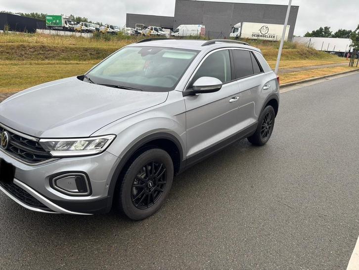 Volkswagen T-roc Gris 2024., Auto's, Volkswagen, Particulier, T-Roc, ABS, Achteruitrijcamera, Adaptive Cruise Control, Airbags