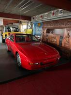 Porsche 944 oldtimer 2.5 benzine gerestaureerd, Auto's, Porsche, Zwart, Leder, Bedrijf, Handgeschakeld