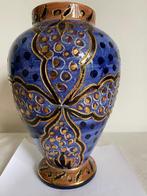 Beau Vase / Potiche vintage signé V. Monaco en très bon état, Antiquités & Art, Antiquités | Vases, Enlèvement