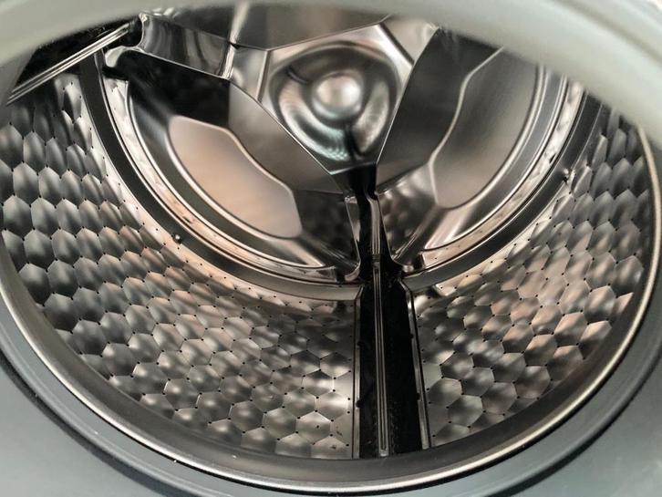 Miele 9 kg inhoud WCI 330  WPS. Geplaatst + garantie, Elektronische apparatuur, Wasmachines, Zo goed als nieuw, Voorlader, 8 tot 10 kg