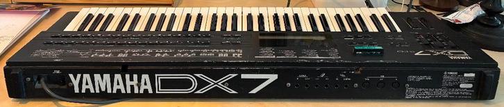 Yamaha DX7 mk II - Synthétiseur FD, Musique & Instruments, Synthétiseurs, Utilisé, 61 touches, Yamaha, Avec connexion MIDI, Enlèvement