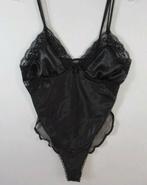 Nieuwe zwarte body string maat XS, Kleding | Dames, Ondergoed en Lingerie, Ophalen of Verzenden, String