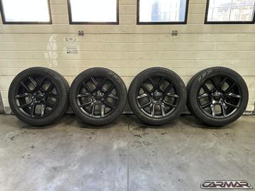 VERKOCHT 22" Originele Ram 1500 wielen | Pirelli all season  beschikbaar voor biedingen