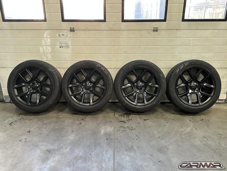 VERKOCHT 22" Originele Ram 1500 wielen | Pirelli all season, Auto-onderdelen, Banden en Velgen, Banden en Velgen, All Season, Overige maten