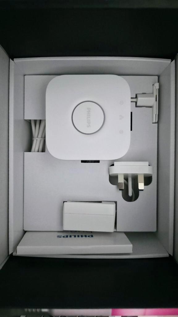 Philips Hue Bridge, Huis en Inrichting, Lampen | Overige, Nieuw, Ophalen