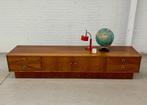 XXL vintage lowboard, dressoir, Huis en Inrichting, Kasten | Overige, Verzenden