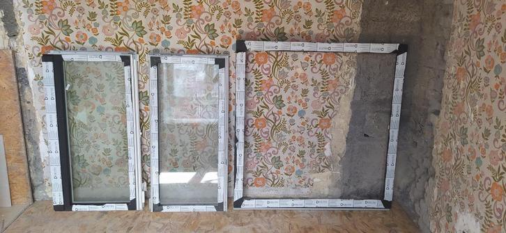 Chassis PVC, triple vitrage, Black Ultimate, Doe-het-zelf en Bouw, Glas en Ramen, Nieuw, Gevelraam of Ruit, 120 tot 160 cm, 120 tot 160 cm