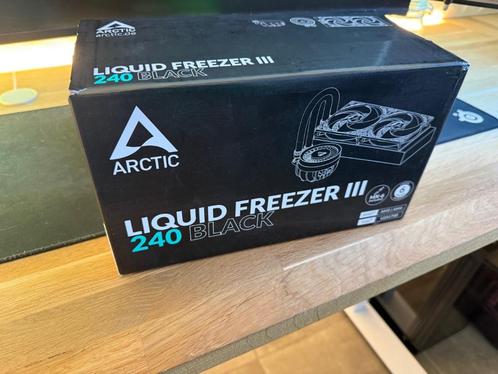 Arctic Cooling Liquid Freezer III 240 (Black), Computers en Software, Computerkoelers, Nieuw, Waterkoeling, Ophalen