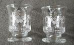 2 verres anciens gravés d'un caducée, Ophalen