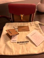 Burberry tas crossbody rood, Handtassen en Accessoires, Tassen | Damestassen, Ophalen, Zo goed als nieuw, Rood
