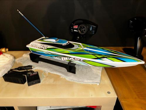 Traxxas Blast, Hobby en Vrije tijd, Modelbouw | Radiografisch | Overige, Zo goed als nieuw, Ophalen of Verzenden