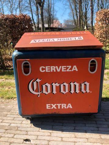Cerveza Corona, ijskoffer, super voor party’s  beschikbaar voor biedingen