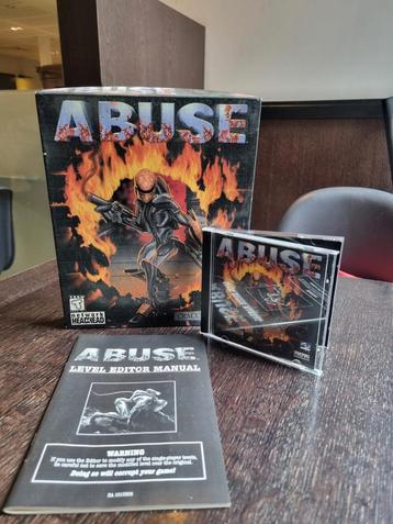 Ultra rare Big Box jeu pc Abuse, Enlèvement, Comme neuf