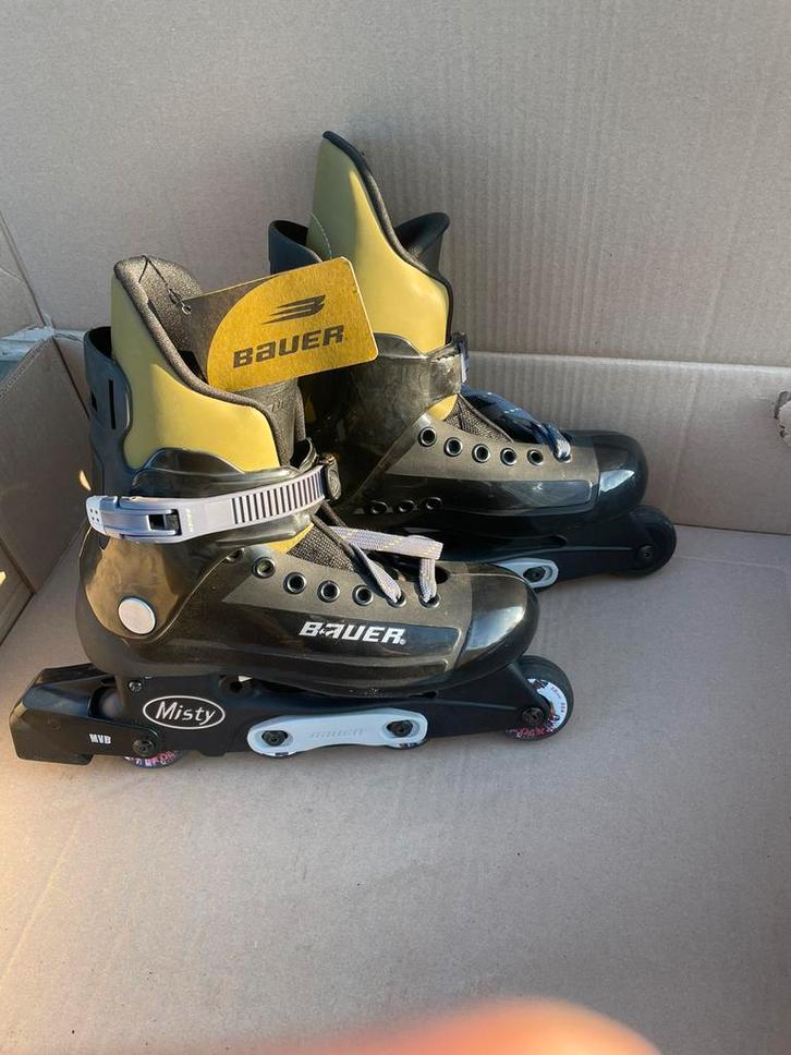 NOUVEAUX patins à roues alignées de Bauer PROFESSIONAL, Sports & Fitness, Patins à roulettes alignées, Neuf, Rollers 4 roues en ligne
