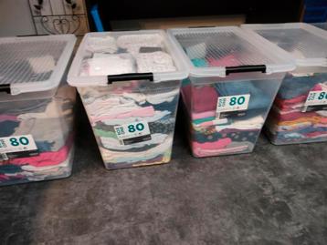 Baby- en kinderkleding per kilo beschikbaar voor biedingen
