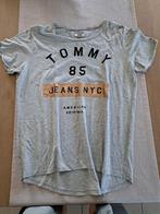 T-shirt Tommy small, Ophalen, Zo goed als nieuw, Korte mouw, Maat 36 (S)