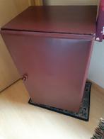 Boîte vernie rouge avec 2 parties., Maison & Meubles, Enlèvement, Utilisé