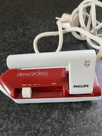Philips reisstrijkijzer “Stewardess” beschikbaar voor biedingen