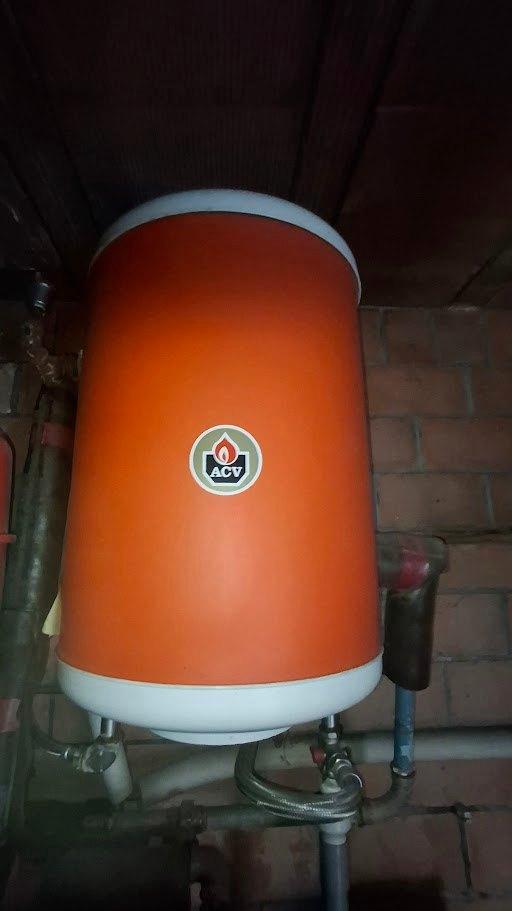 ACV ECO 100 liter warmwater boiler, Doe-het-zelf en Bouw, Chauffageketels en Boilers, Gebruikt, Boiler, 20 tot 100 liter, Ouder dan 10 jaar