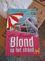 Natalie Standiford - Elle Woods Blond op het strand, Livres, Chick lit, Natalie Standiford, Utilisé, Enlèvement ou Envoi
