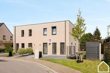 Huis te koop in Ieper, 3 slpks beschikbaar voor biedingen