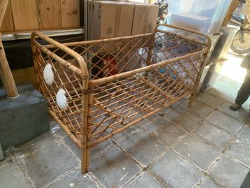 Rotan kinderbedje, Enlèvement, Comme neuf, 140 à 160 cm, 85 à 100 cm