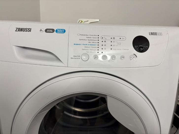 Zanussi droogkast, Elektronische apparatuur, Droogkasten, Zo goed als nieuw, Condens, Voorlader, 6 tot 8 kg, Ophalen