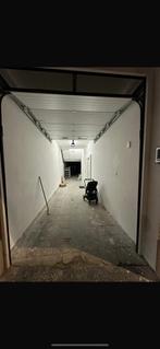 Atelier/entrepôt + bureaux à louer, Zakelijke goederen, Bedrijfs Onroerend goed, Kantoorruimte