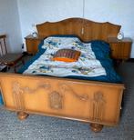 Slaapkamer (bed, 2 nachtkast, kleerkast en commode spiegel), Huis en Inrichting, Slaapkamer | Complete slaapkamers, Ophalen, Gebruikt