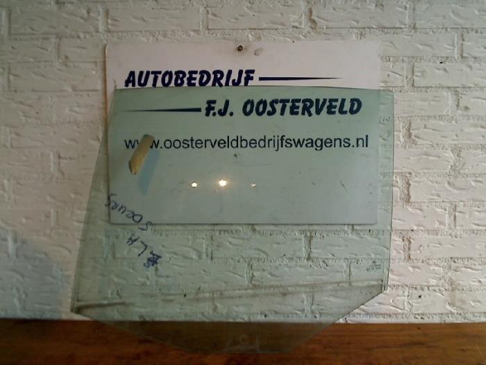 Portierruit 4Deurs links-achter van een Volkswagen Golf, Auto-onderdelen, Ruiten en Toebehoren, Volkswagen, Gebruikt, 3 maanden garantie