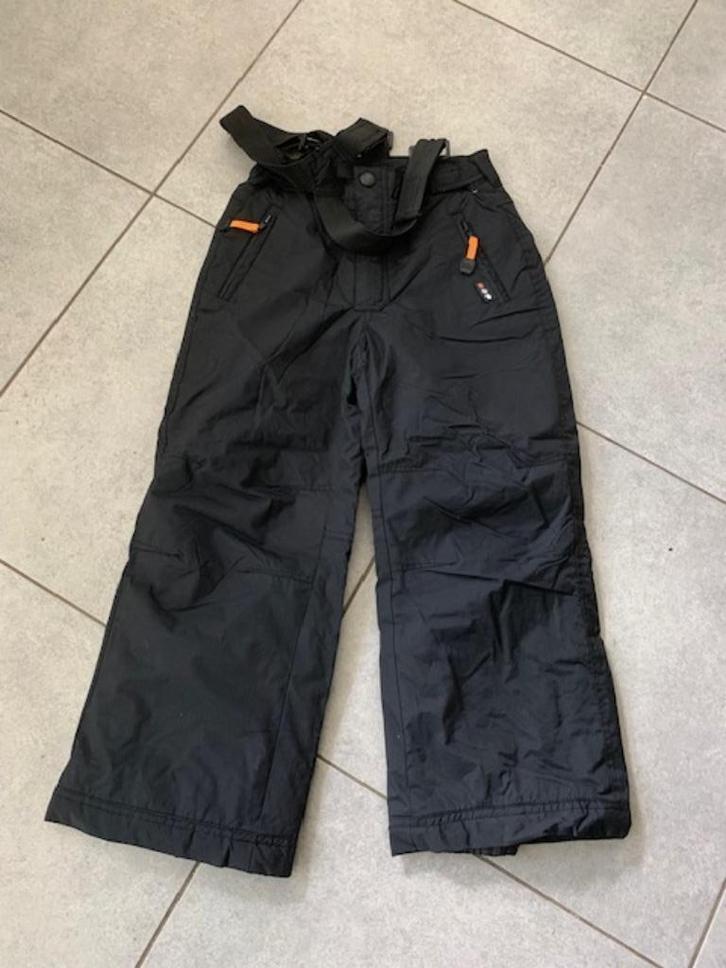 zwarte skibroek 8 jaar perfecte staat, Sport en Fitness, Skiën en Langlaufen, Zo goed als nieuw, Kleding, Ophalen of Verzenden