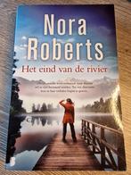 Nora Roberts ~ Het eind van de rivier, Ophalen of Verzenden, Zo goed als nieuw