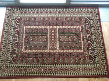 nieuw tapijt (190 x 133cm) beschikbaar voor biedingen