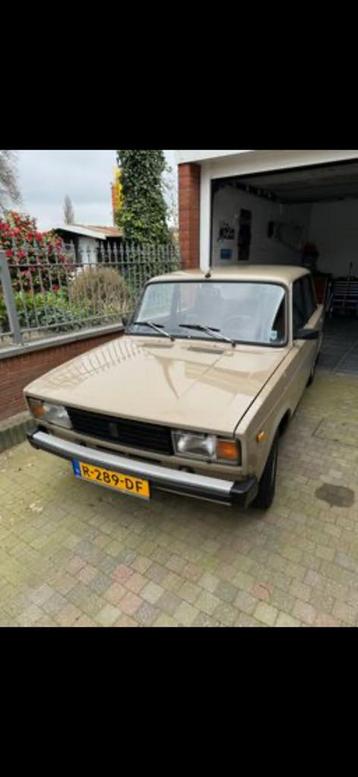 Te koop een Lada 2105 uit 1987 met 41000km op klok izgs beschikbaar voor biedingen