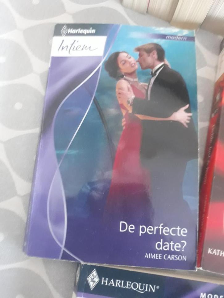 Harlequin Intiem- pocket, Livres, Romans, Utilisé, Pays-Bas, Enlèvement ou Envoi