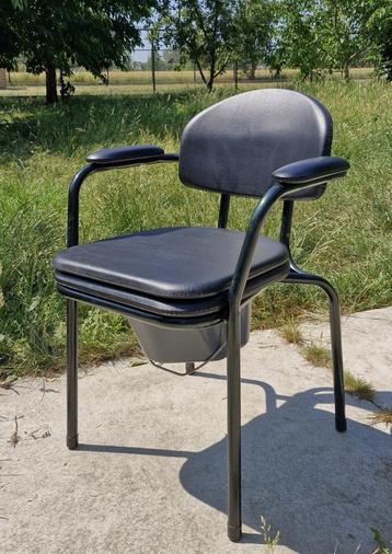 Toiletstoel - Vermeiren (model 9062) beschikbaar voor biedingen