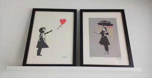 BANKSY twee NIEUWE genummerde litho's met certificaat, Antiek en Kunst, Kunst | Schilderijen | Modern, Ophalen of Verzenden