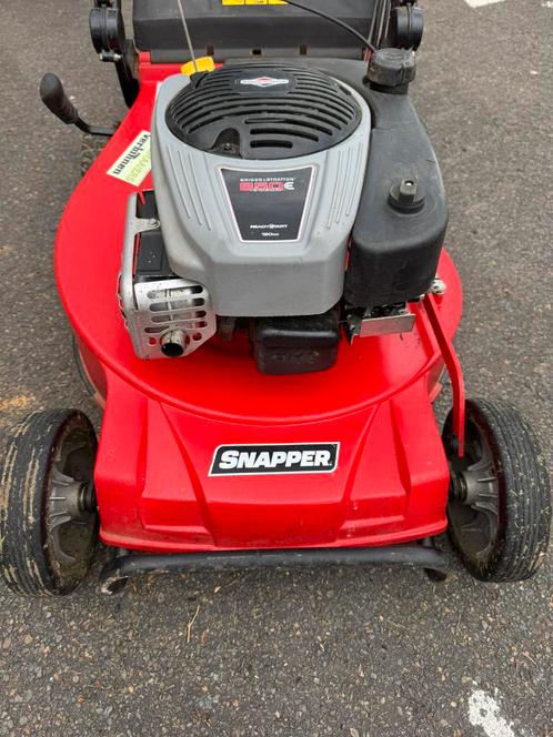 Grasmachine SNAPPER NX-300 (benzine), Tuin en Terras, Grasmaaiers, Gebruikt, Benzine-grasmaaier, 50 cm of meer, Cirkelmaaier, Versnellingen