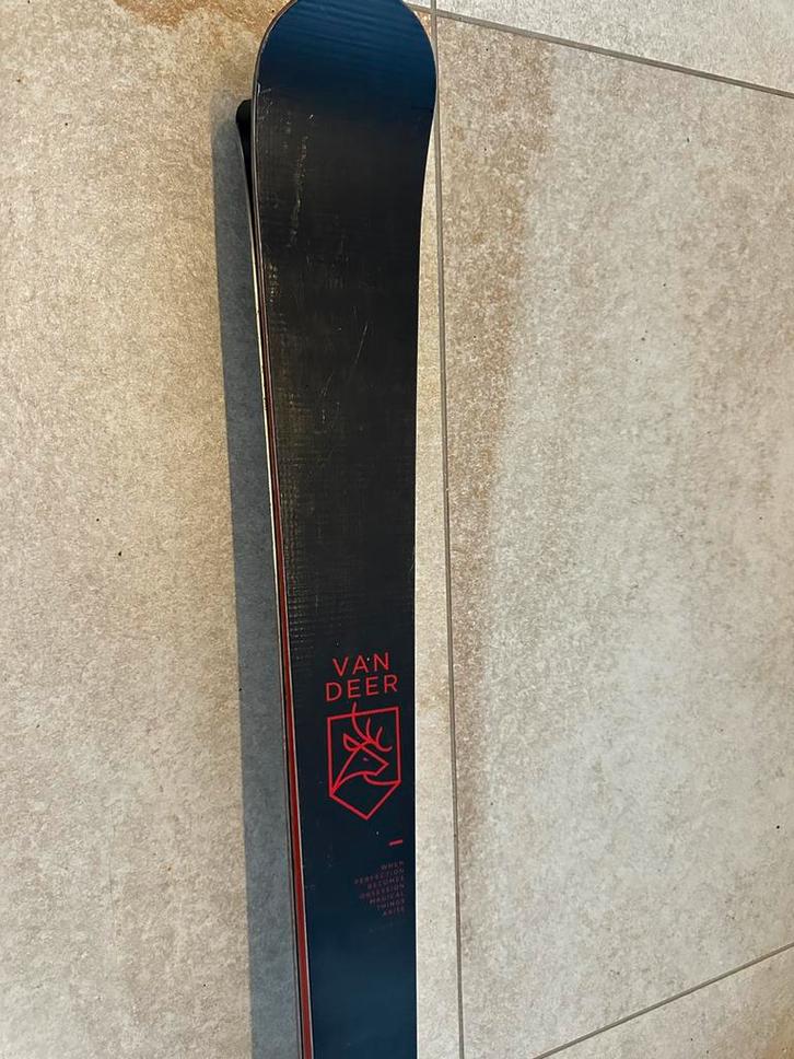 Van Deer GS-JR PRO 18 -164 cm,Handmade,Marcel Hirscher, Sport en Fitness, Snowboarden, Zo goed als nieuw, Bindingen, Ophalen