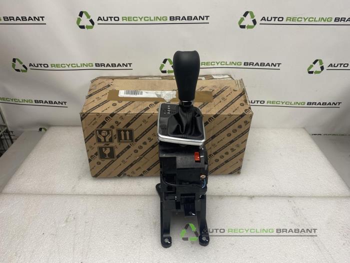 Levier de vitesse d'un Jeep Compass, Autos : Pièces & Accessoires, Habitacle & Garnissage, Utilisé, 3 mois de garantie, Enlèvement ou Envoi