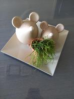 decoratieve schaal met 2 muizen en plantje, Gebruikt, Ophalen