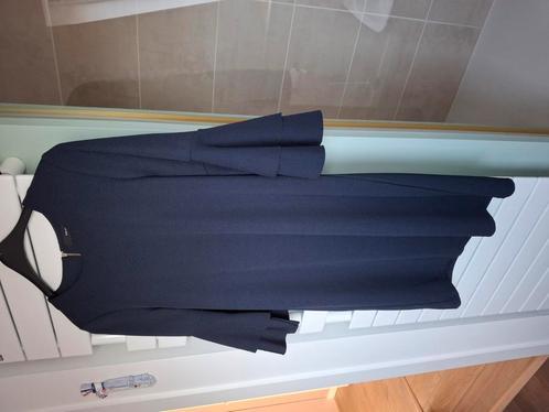Donkerblauw kleedje Vero Moda maat M/L, Kleding | Dames, Jurken, Zo goed als nieuw, Maat 42/44 (L), Ophalen