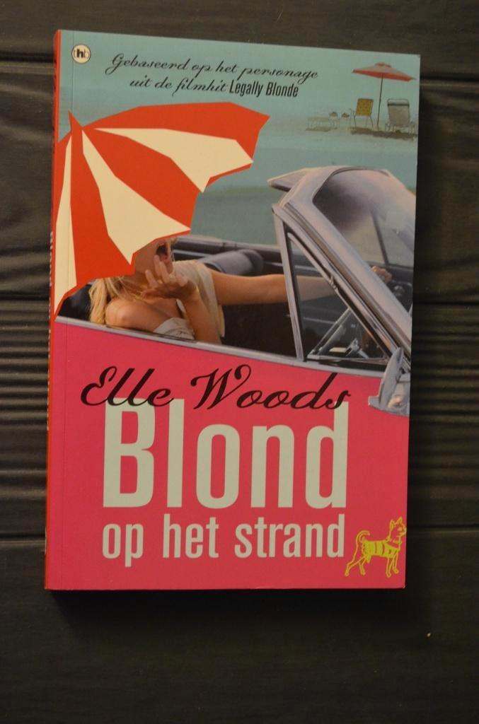 *Natalie Standifort - Blond op het strand/Elle Woods/Legally, Livres, Livres pour enfants | Jeunesse | 13 ans et plus, Utilisé