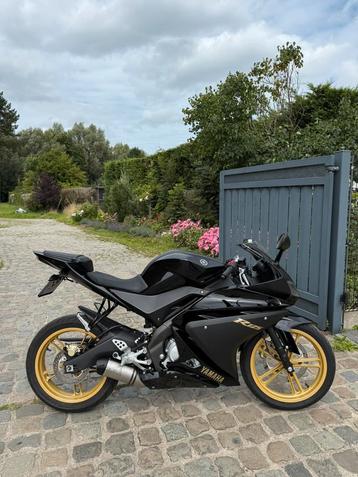 Yamaha YZF - R125 *Showroomstaat* 9000km! beschikbaar voor biedingen